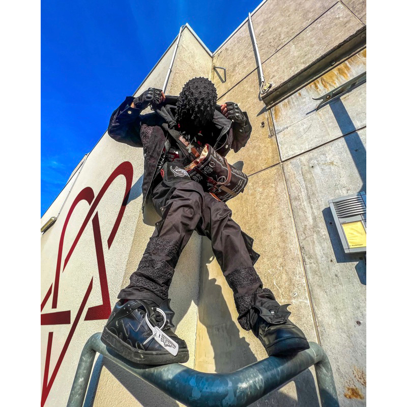 Quần khaki cánh dơi 𝐂𝐘𝐁𝐄𝐑 𝐁𝐀𝐓 𝐏𝐀𝐍𝐓𝐒