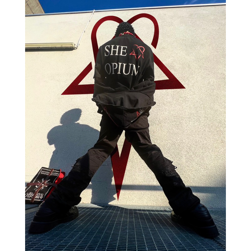 Áo thun 𝐒𝐋𝐎 𝐓 𝐒𝐇𝐈𝐑𝐓