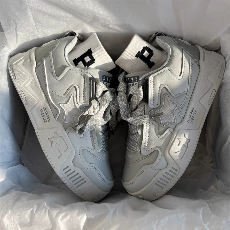 GIÀY ĐÔI SNEAKER S77 ĐẾ CAO 4CM HỌA TIẾT NGÔI SAO CÁC CẶP ĐÔI