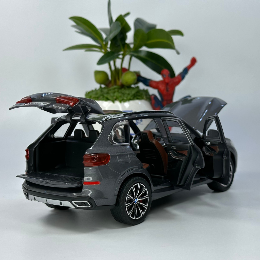 Mô hình xe ô tô BMW X5 tỷ lệ 1:24 bằng kim loại phiên bản mới ra mắt