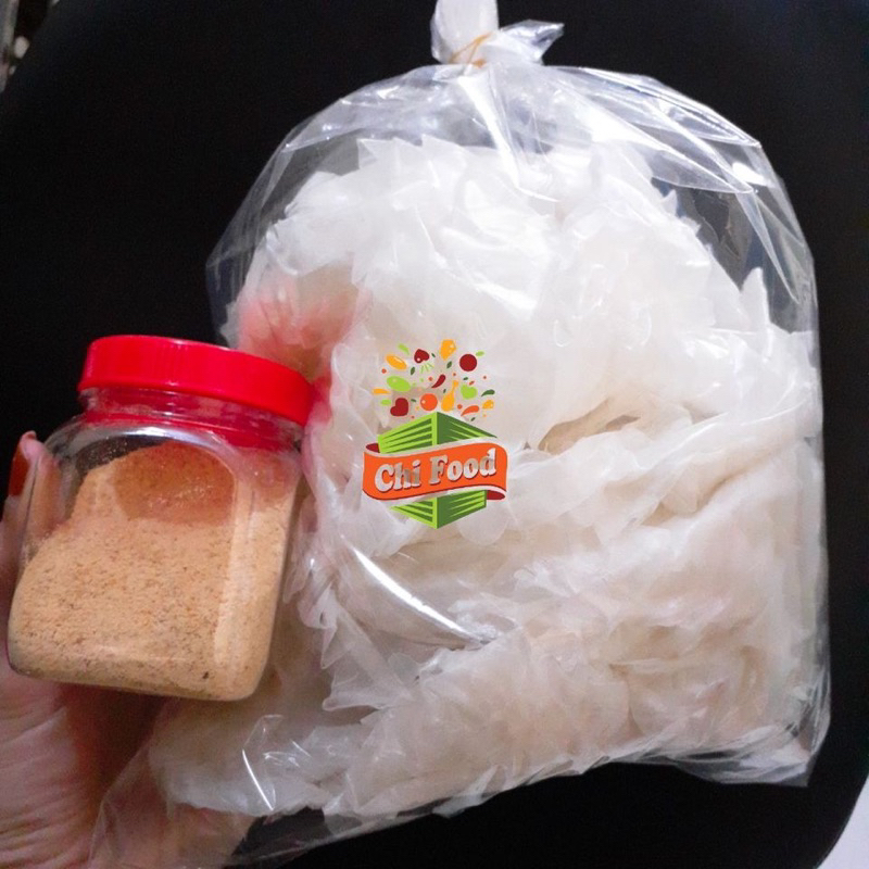 Rìa bánh tráng phơi sương và 1 hũ muối nhuyễn