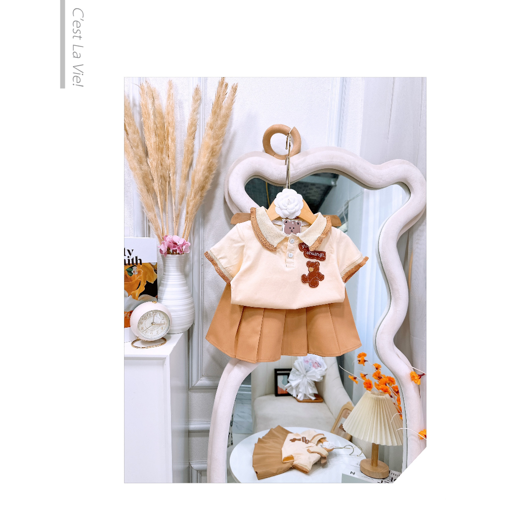 Set váy xếp ly kèm áo polo gấu cổ sen viên bèo cho bé mặc đi học, đi chơi