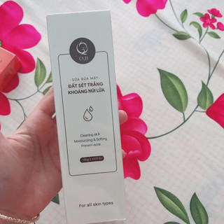 Sữa rửa mặt đất sét o2B