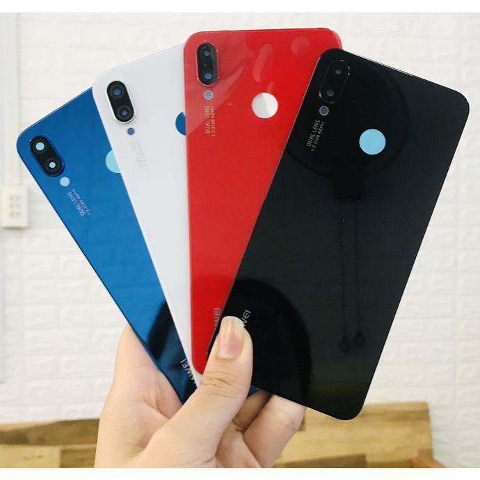 Nắp lưng Huawei Nova 3i liền kính camera
