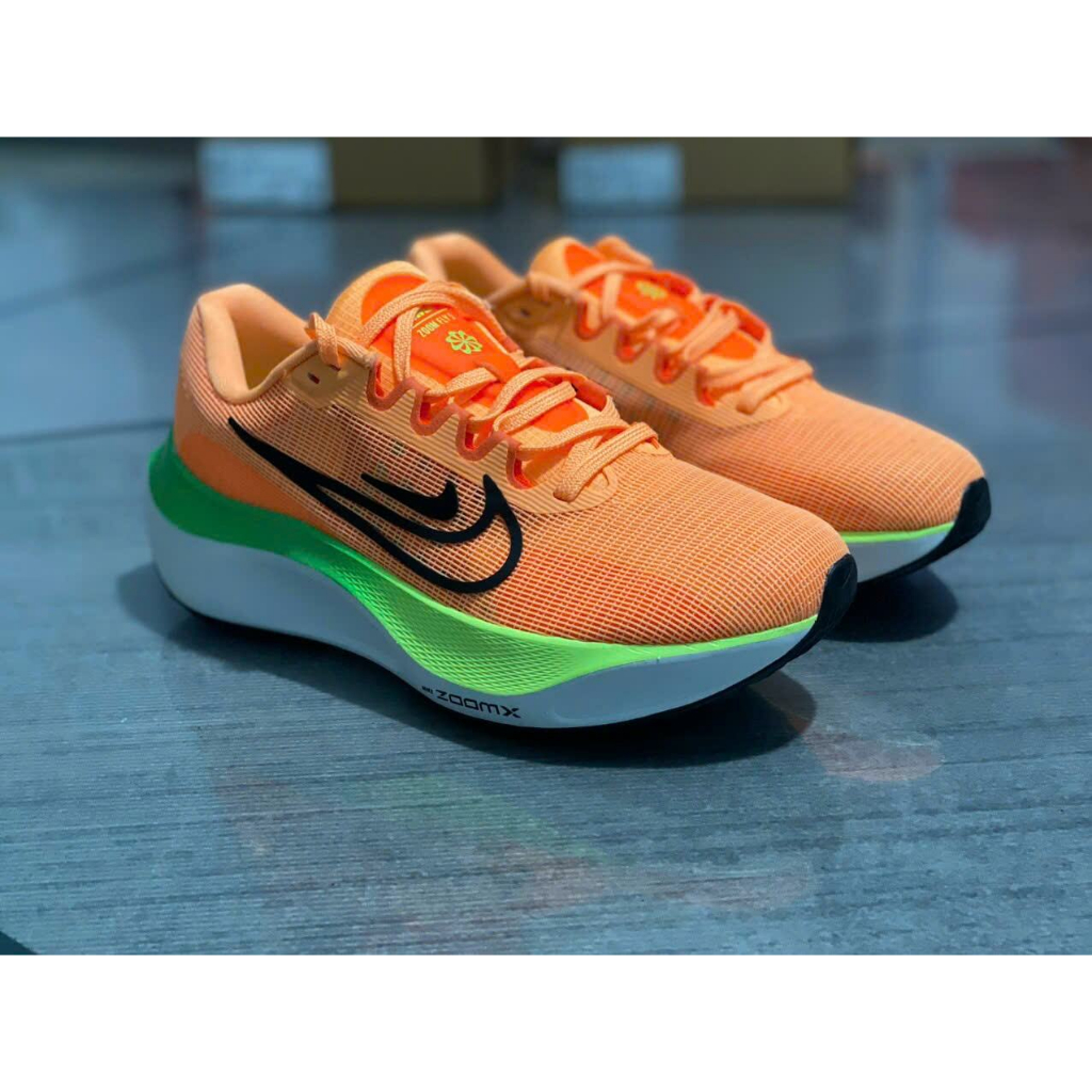 Giày chạy bộ cho nữ Nike Zoom Fly 5 DM8974 800