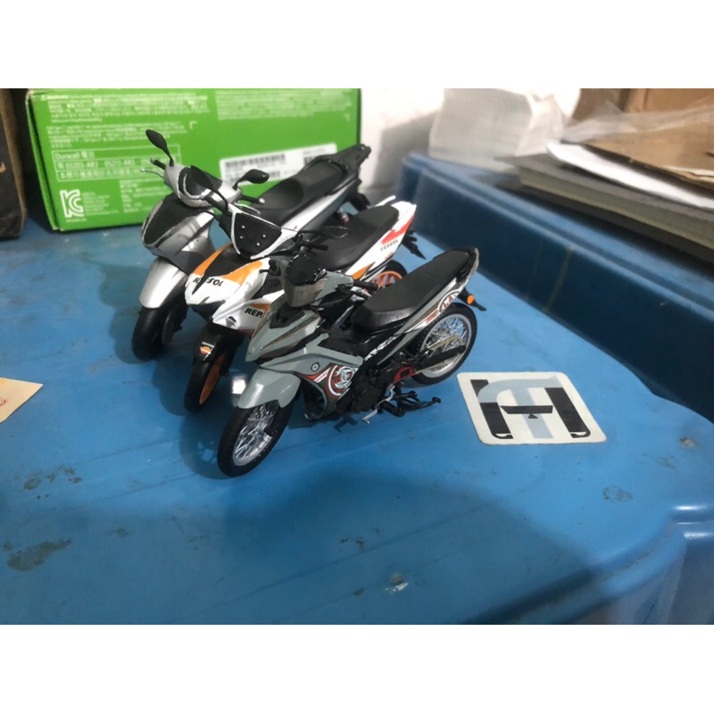 Mô hình Sh 350i tỉ lệ 1:18 - Mô hình xe máy tỉ lệ 1:18 | Scale 1:18