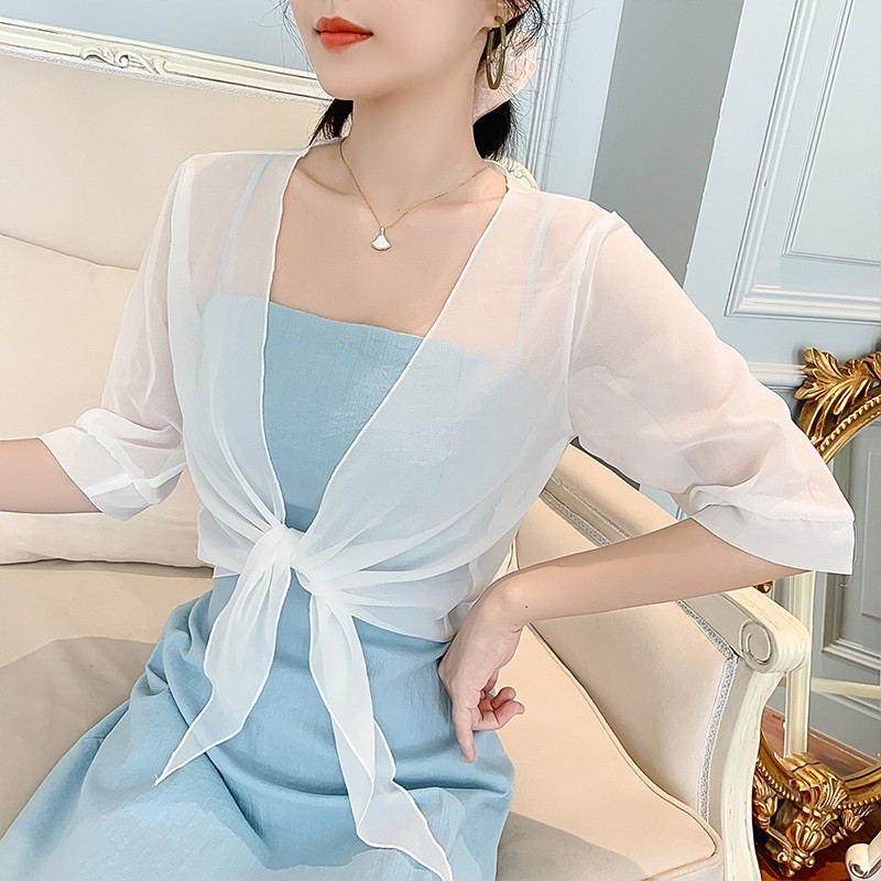Áo cardigan khoác mỏng tay lỡ thắt nơ mặc kèm áo váy hai dây - Mã 010