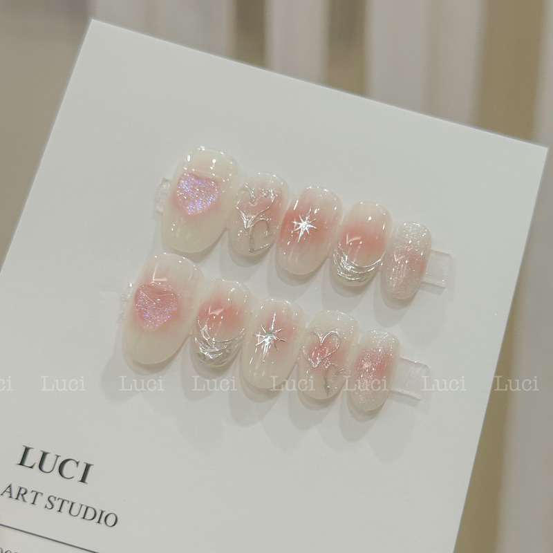 Móng úp nailbox thiết kế L022 màu hồng ombre nền trắng nước gạo luci.nailbox