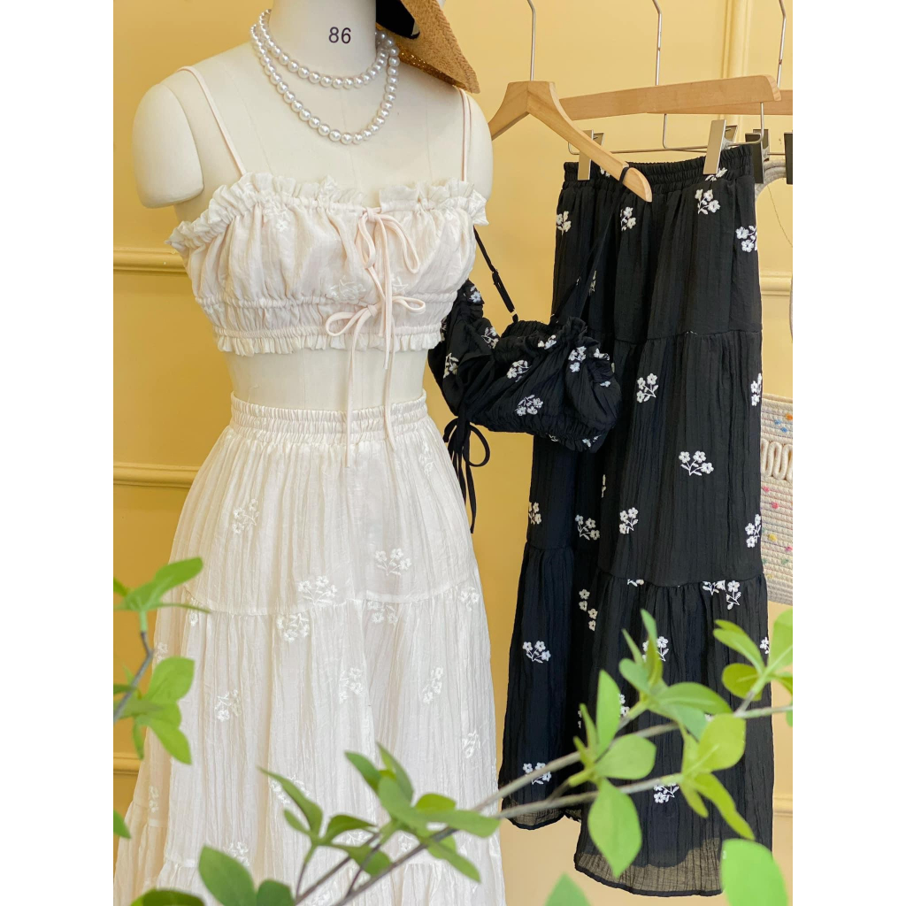 Set váy maxi dáng dài hoa đũi tơ nhí siêu xinh, Set áo hai dây đệm ngực mix chân váy bồng xòe dáng tiểu thư cận chất