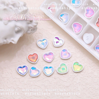 Charm tim trang trí móng phong cách Hàn Quốc