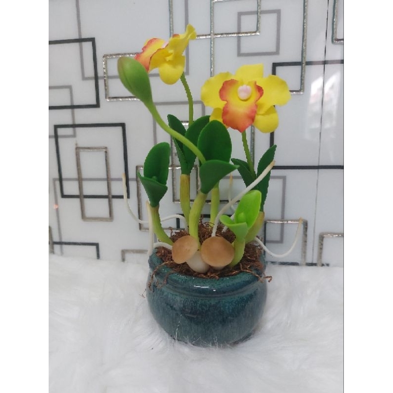 Chậu hoa lan đất sét cao 20cm