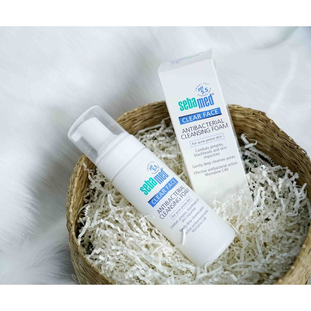 Sebamed Sữa rửa mặt dạng tạo bọt kháng khuẩn giảm mụn Antibacterial Cleansing Foam pH5.5 50ml