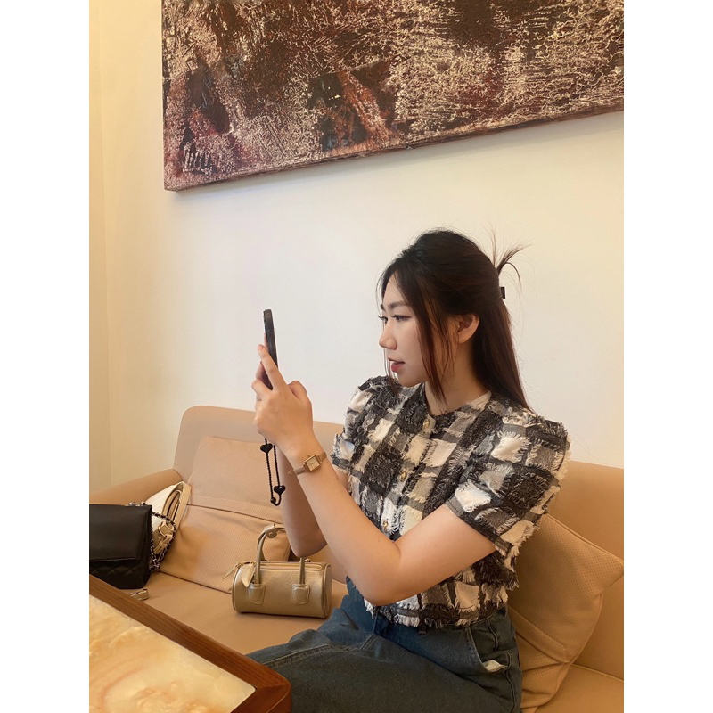 Áo linen tay bồng Layla Top