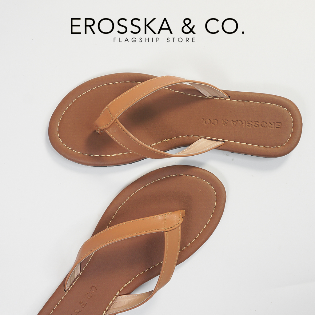 Dép nữ thời trang xỏ ngón đế bằng Erosska 2023 màu bò - DE070