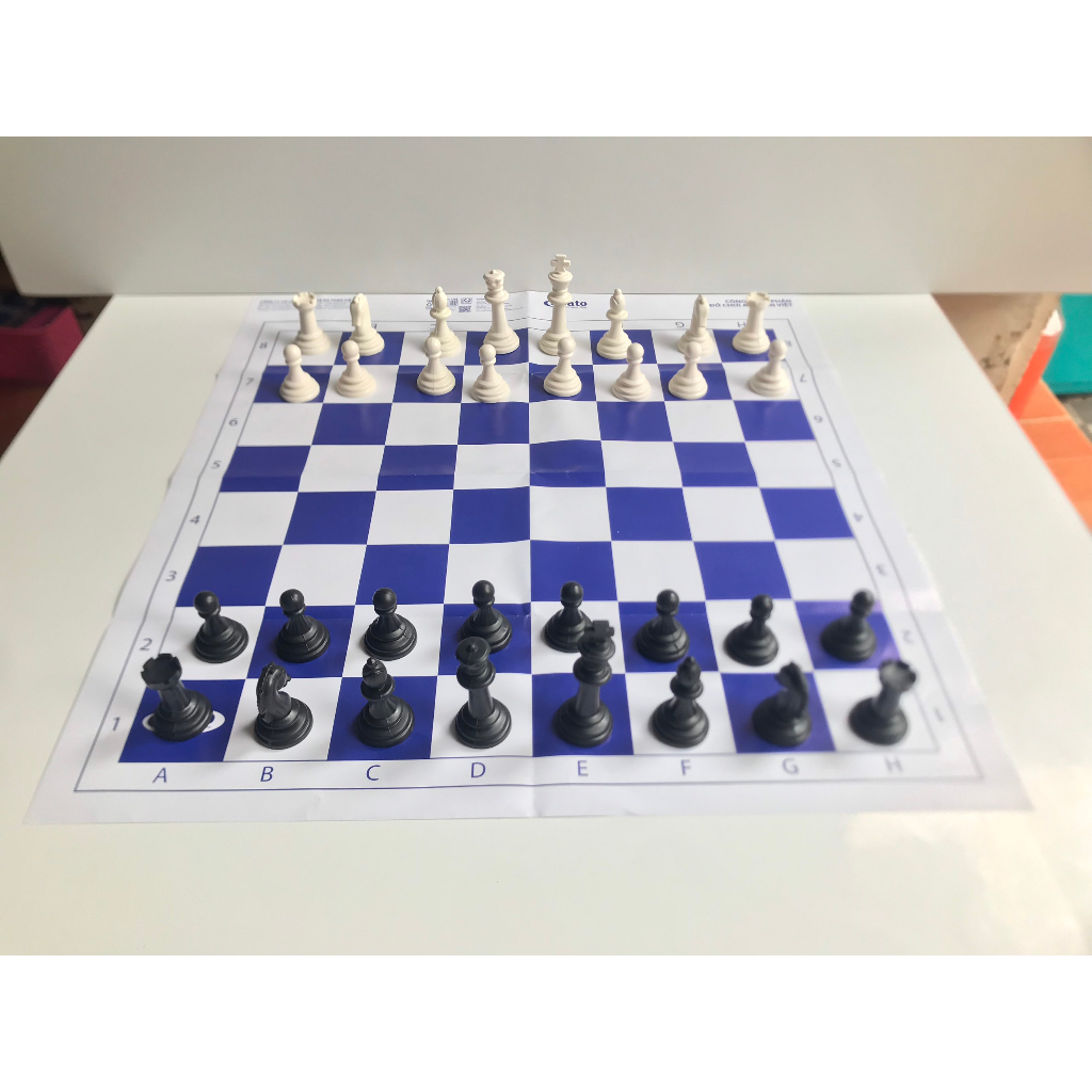 Bộ Cờ Vua Quốc Tế, Bàn Cờ Vua bằng giấy 38x38cm