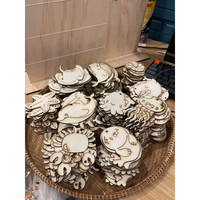 Bộ 10 cá gỗ kt 10-28cm tô màu và trang trí không gian xinh xắn mới lạ/ bộ cá gỗ tô màu