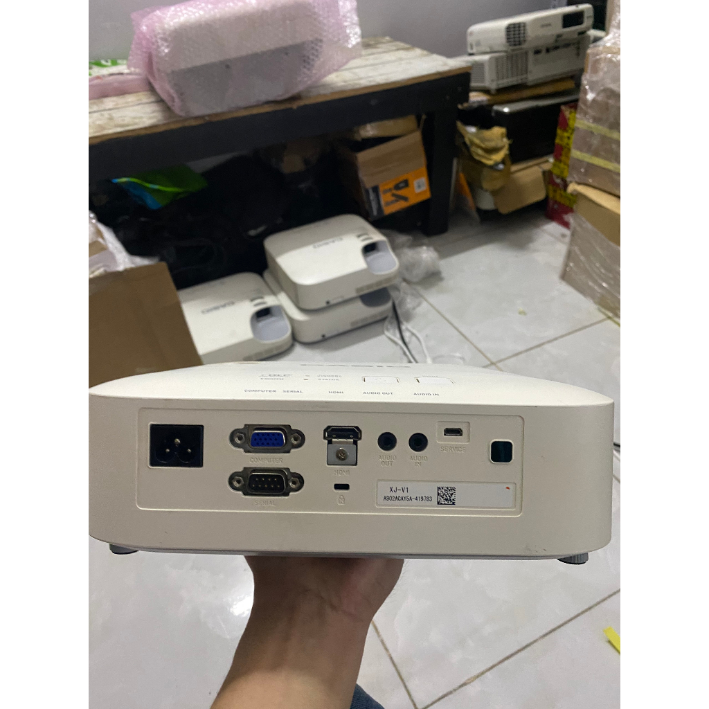 Máy chiếu LED CASIO dùng phòng ngủ màn hình rộng