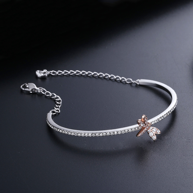 Vòng tay CDE Dragonfly Crystal Silver Bracelet CDE2062