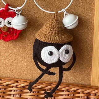 [Crochet] Móc khoá con bồ hóng bằng len, đan móc thủ công (Anime Vùng Đất Linh Hồn)