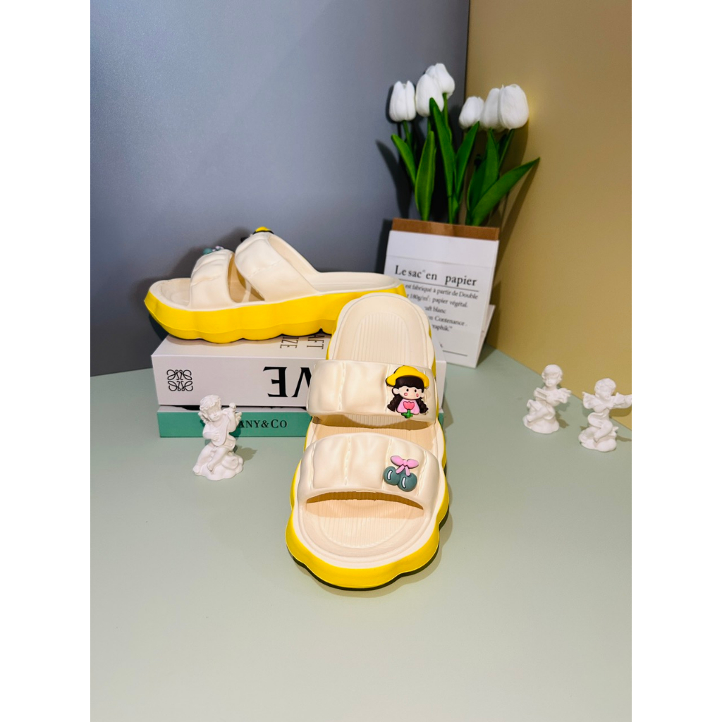 Dép bánh mì đế đám mây siêu nhẹ cho nữ hình cô gái hai quai ngang dễ thương ms9016umei đế cao