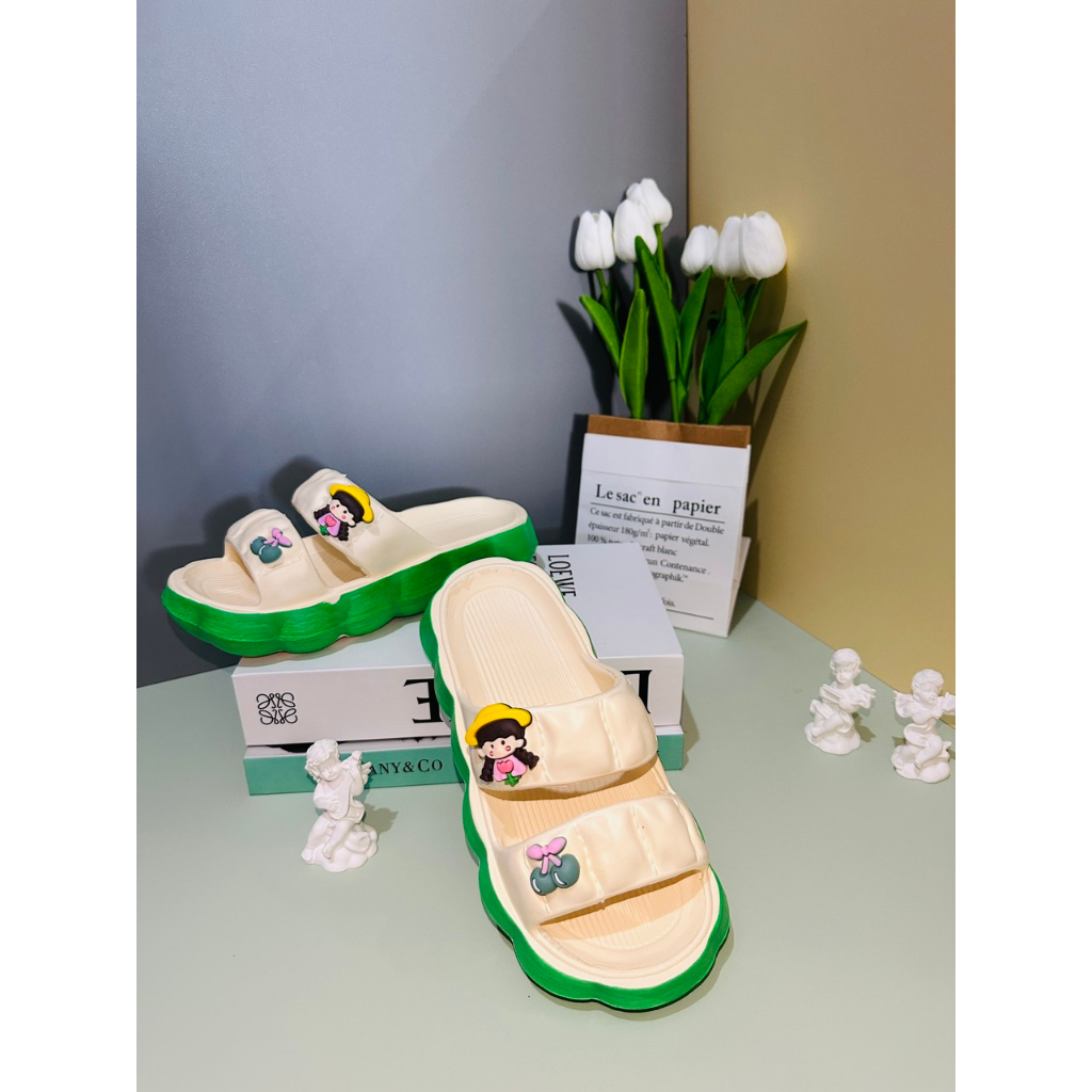 Dép bánh mì đế đám mây siêu nhẹ cho nữ hình cô gái hai quai ngang dễ thương ms9016umei đế cao