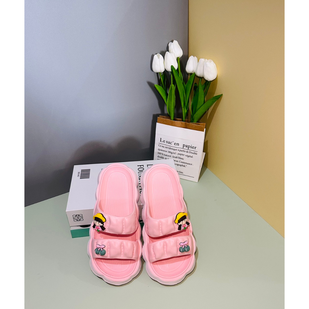 Dép bánh mì đế đám mây siêu nhẹ cho nữ hình cô gái hai quai ngang dễ thương ms9016umei đế cao