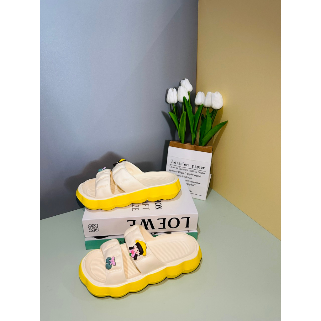 Dép bánh mì đế đám mây siêu nhẹ cho nữ hình cô gái hai quai ngang dễ thương ms9016umei đế cao
