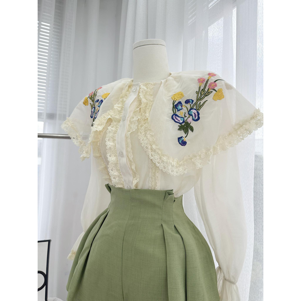 SET ÁO NUDE VIỀN BÈO HOA + SHORT XANH BO EO XẾP