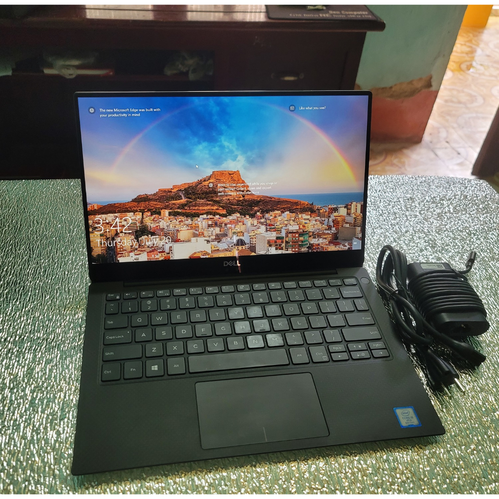 Laptop Dell XPS 9370 l Core i7-82550U l RAM 16GB l Màn hình 13'3 4K-CẢM ỨNG  đẹp 99%