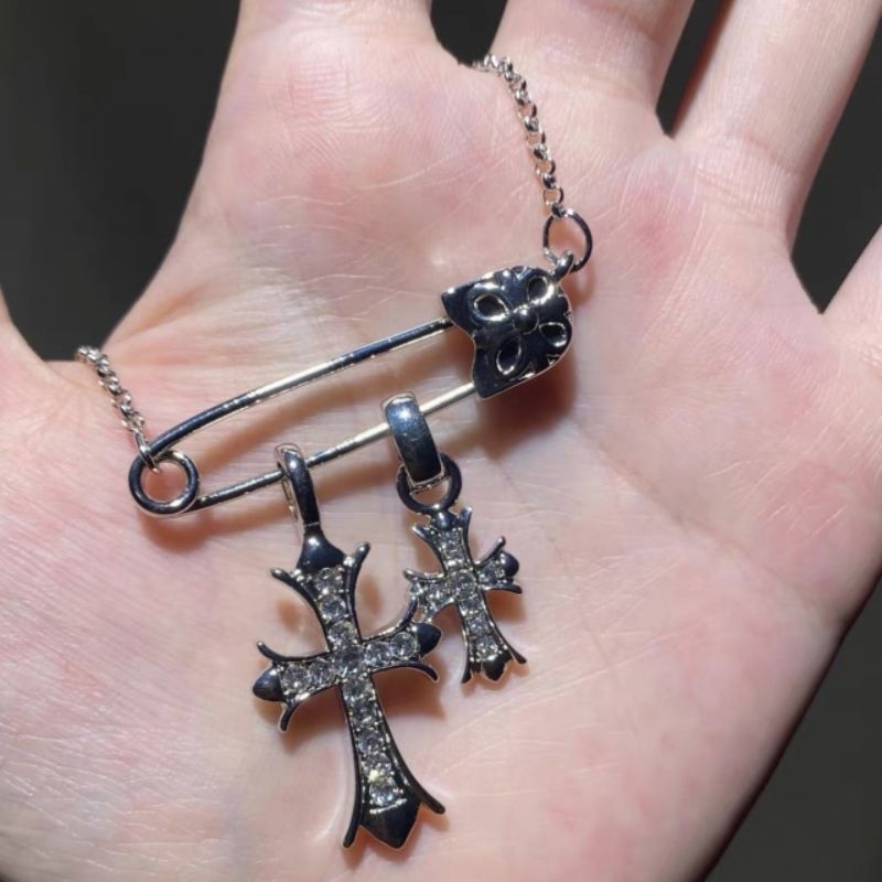 Dây Chuyền Ghim Băng Thánh Giá - TS1755 - BCorner