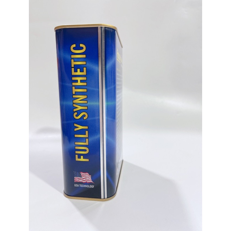 Nhớt xe máy 4T hiệu MQoil Phạm Long Racing Team 10W40 MA2