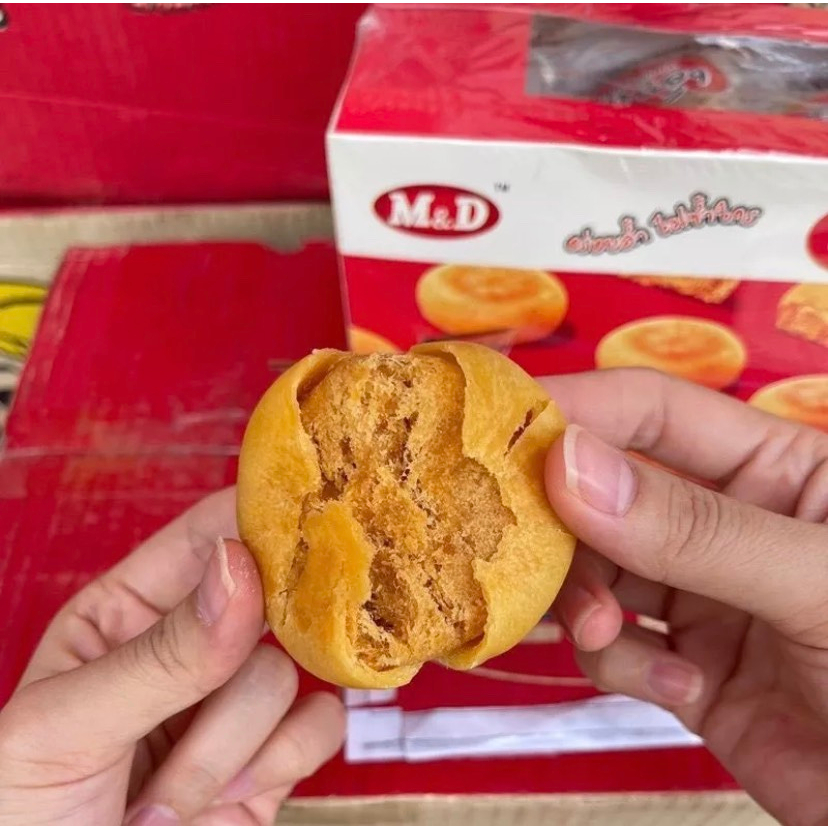 Bánh Pía/ bánh chà bông gà jambon trứng muối M&D Thái Lan 550g, đồ ăn vặt Thailand ngon rẻ