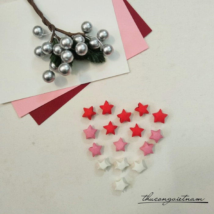 Ngôi sao giấy xếp sẵn 50c