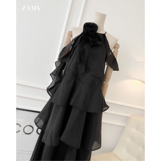 16586 đầm maxi cổ yếm trắng