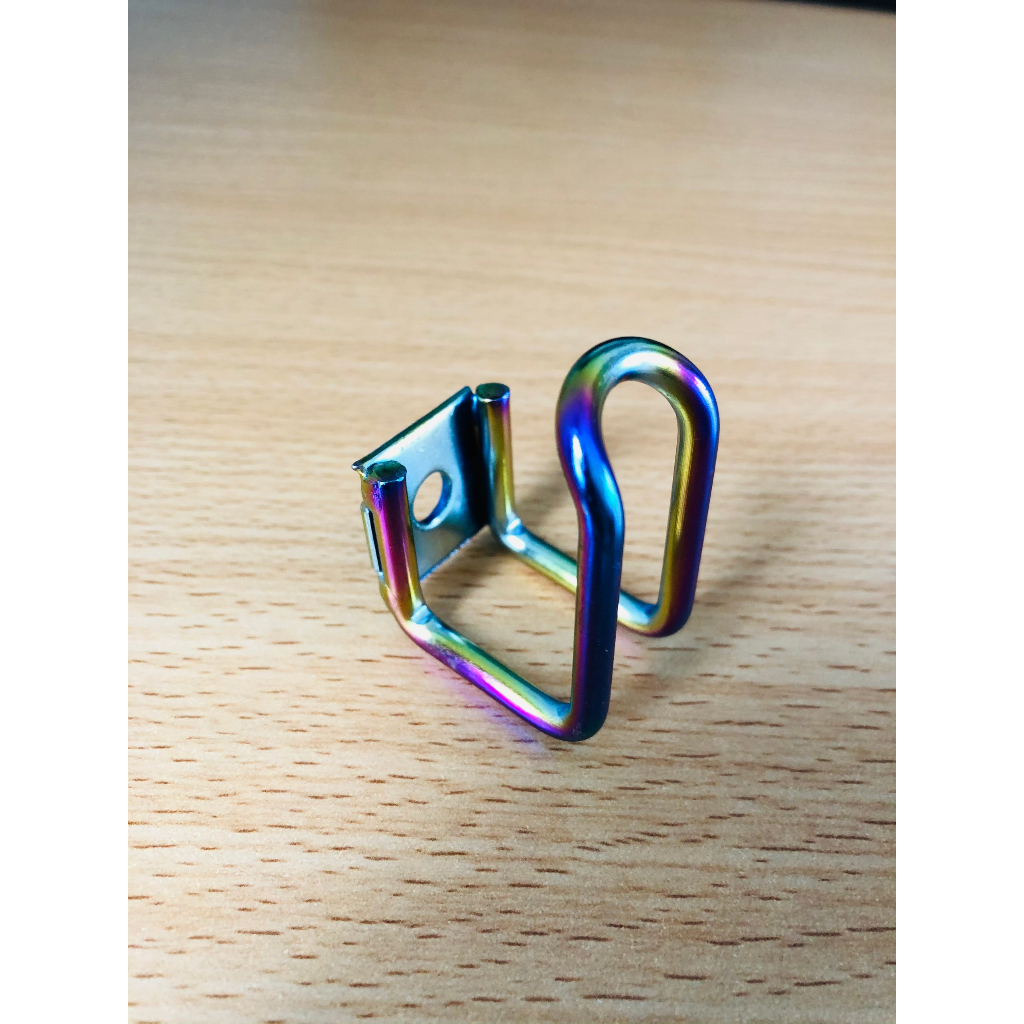 Đèn Hậu Xe Máy 7 Màu và Nháy F1 Mẫu 2023 Cực Xịn kèm móc u titan 7 màu cực chắc chắn