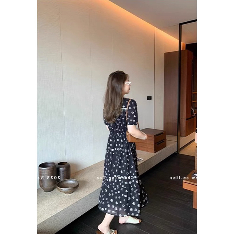 Đầm baby doll đen