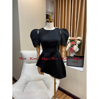Áo peplum lệch tà khoét vai