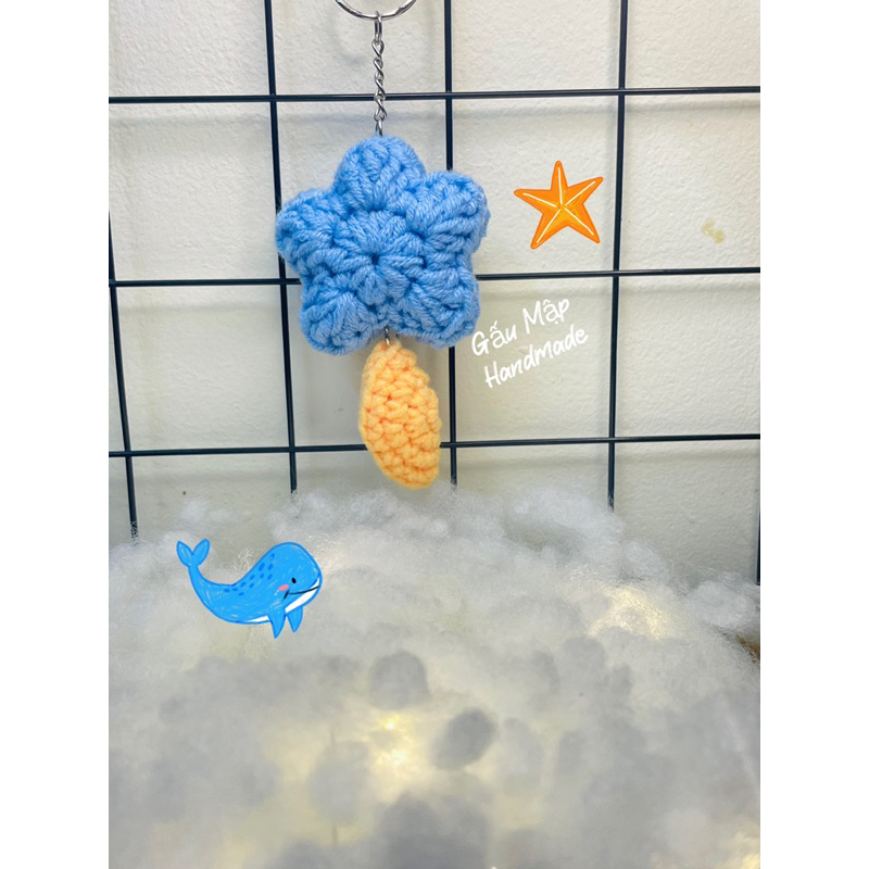 Móc khoá ngôi sao bằng len