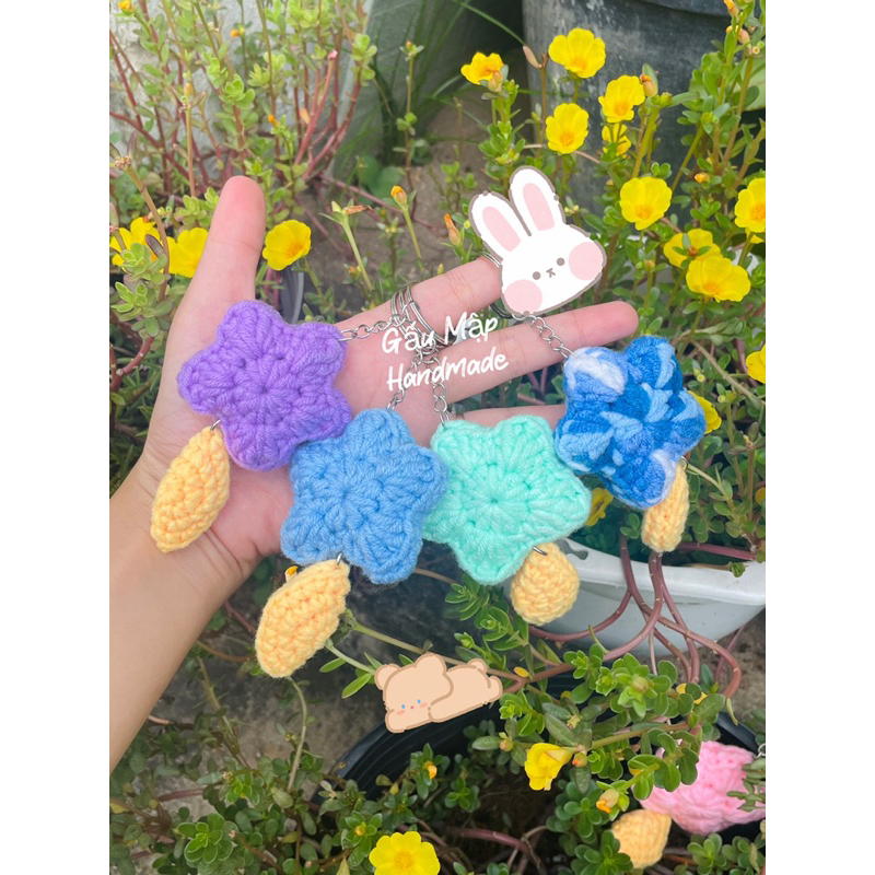 Móc khoá ngôi sao bằng len