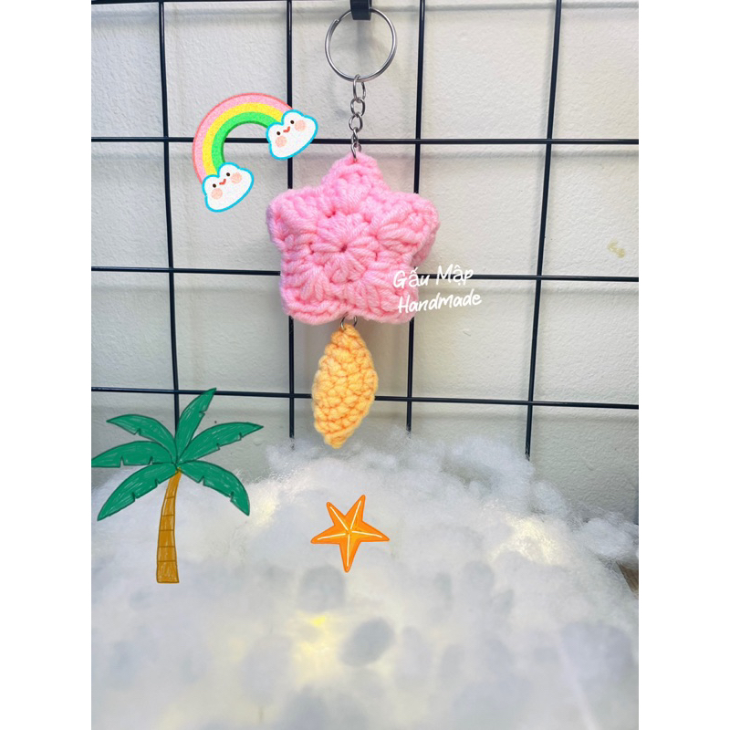 Móc khoá ngôi sao bằng len