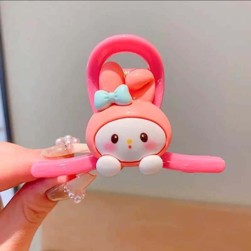 Set 4 kẹp càng cua cho bé hình gấu dâu cute.