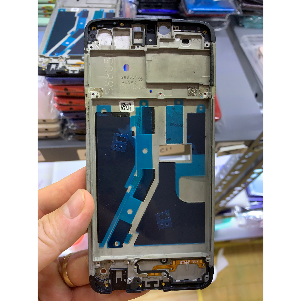 Bộ vỏ zin realme 2, khung xương realme 2