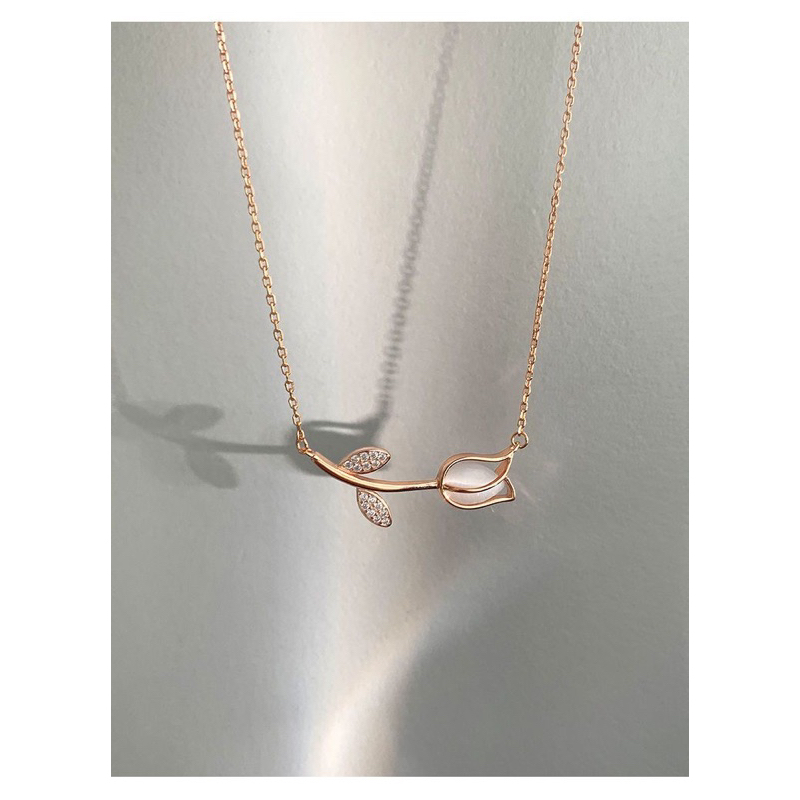 Dây Chuyền Titan Mạ Vàng / Bạc 925 Mặt Hoa Tulip Đính Đá Zircon Đơn Giản Thời Trang Cho Nữ