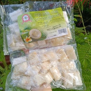 Kẹo dừa dẻo Quỳnh Hương 300g Đặc sản Bến Tre