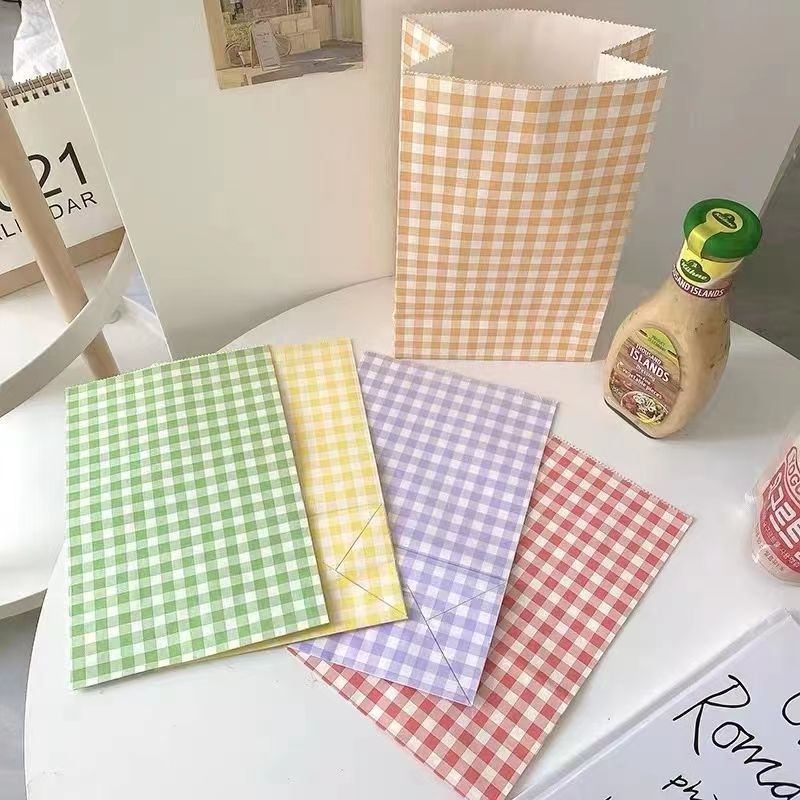 Túi Giấy Gói Hàng, Bao Bì Đựng Quà Hoạ Tiết Caro, Đựng Bánh Pastel Cực Xinh Gói Quà và Trang Trí Đẹp