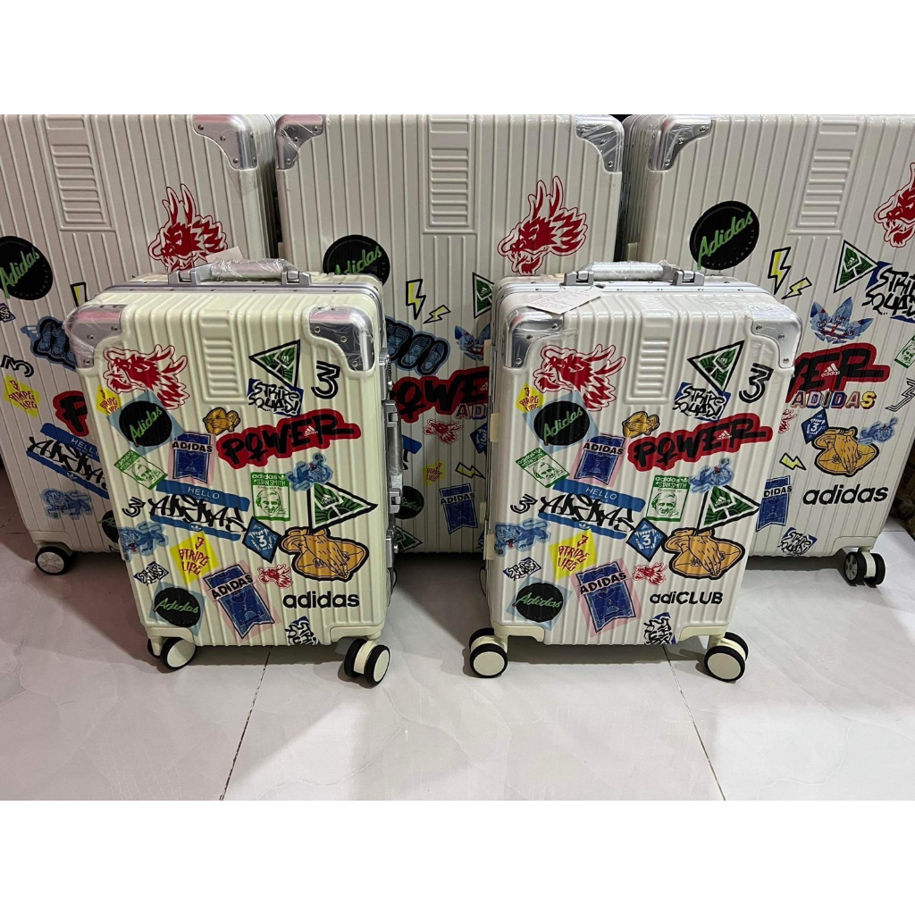 Vali Adidas In Sticker Màu trắng size 22 và size 28