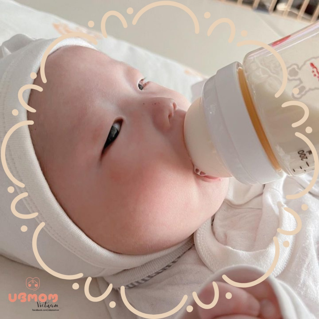 Bình Sữa Bình Ti UBMOM Hàn Quốc Chính Hãng Cho Bé Họa Tiết Thỏ Trắng, Thỏ Nâu Mẫu Mới 200ml/280ml
