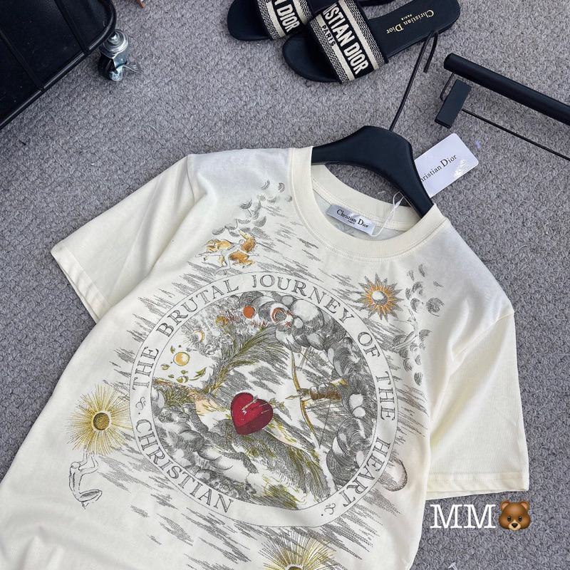 Áo Phông Đì O Màu Be Hoạ Tiết Siu Cấp