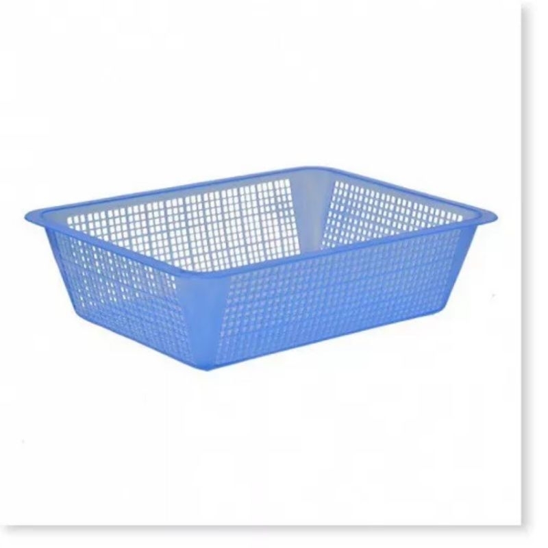 Mành sắt. Rổ trang trí các góc