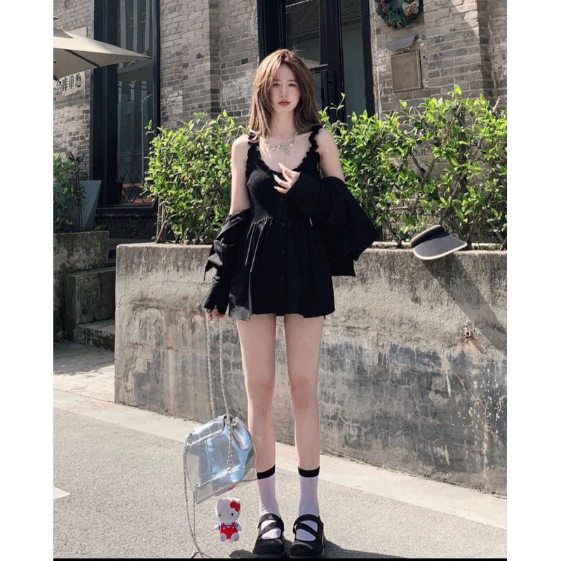 Đầm tafta cổ vuông phối tay bồng đính đá | BigBuy360 - bigbuy360.vn